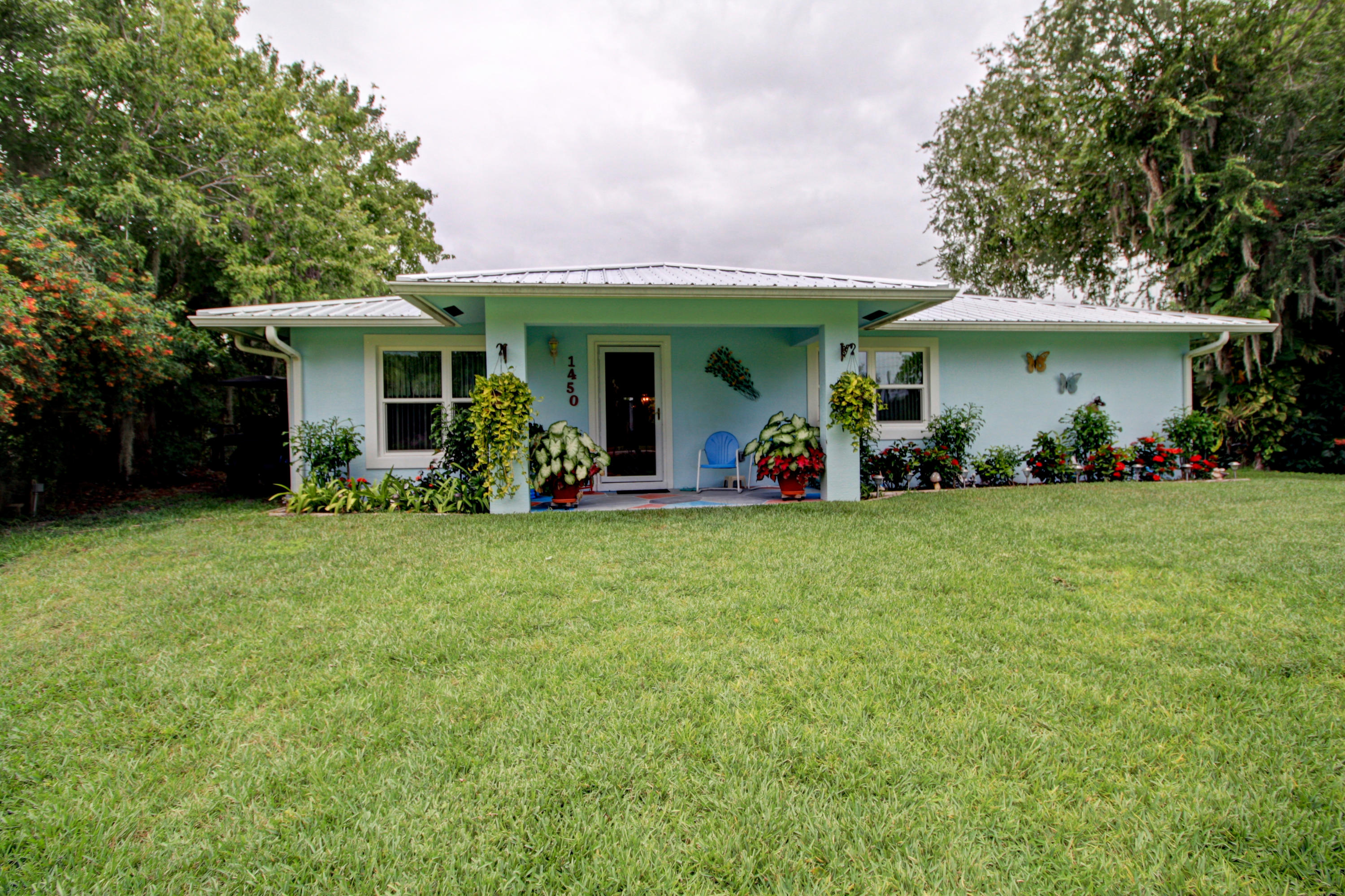 1450 Linda Road Okeechobee, FL 34974 - Photo 1 of 25 Set32