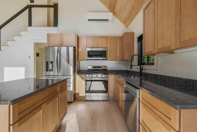 $849,900 | 30 Aspen Lane, Newry, ME 04261