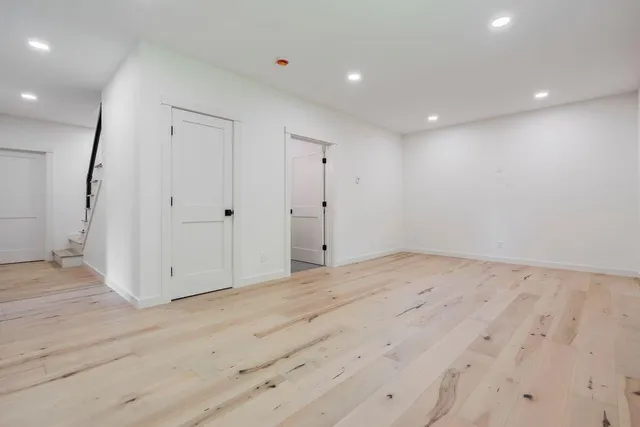 $849,900 | 30 Aspen Lane, Newry, ME 04261