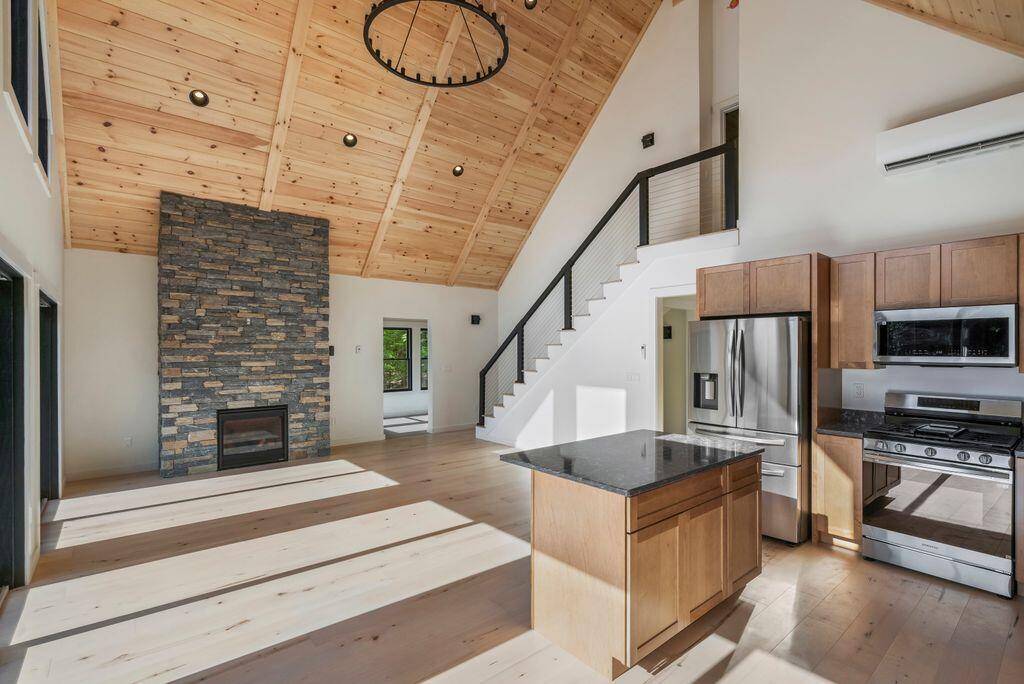 30 Aspen Lane Newry, ME 04261 - Photo 10 of 53 10_DSC07143