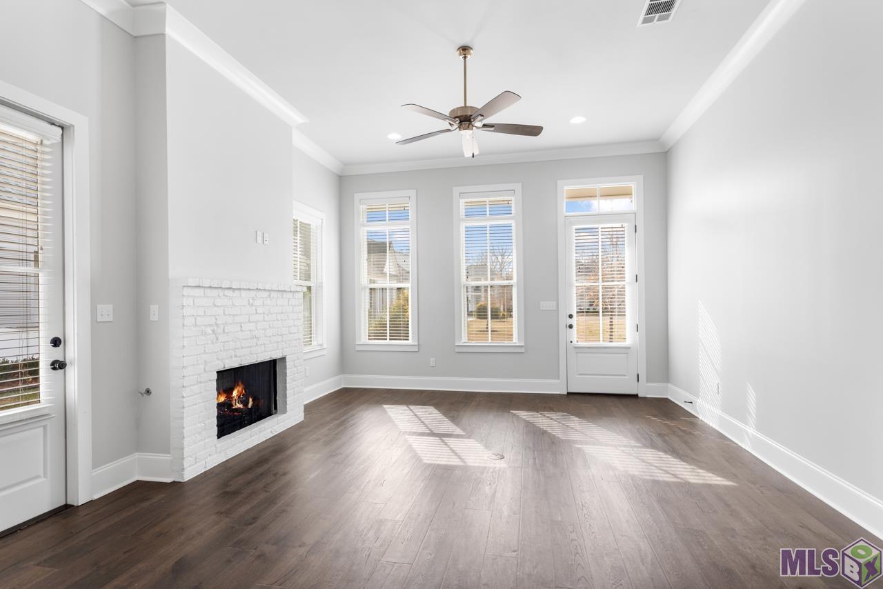 2048 Perennial Lane Baton Rouge, LA 70810 - Photo 6 of 13