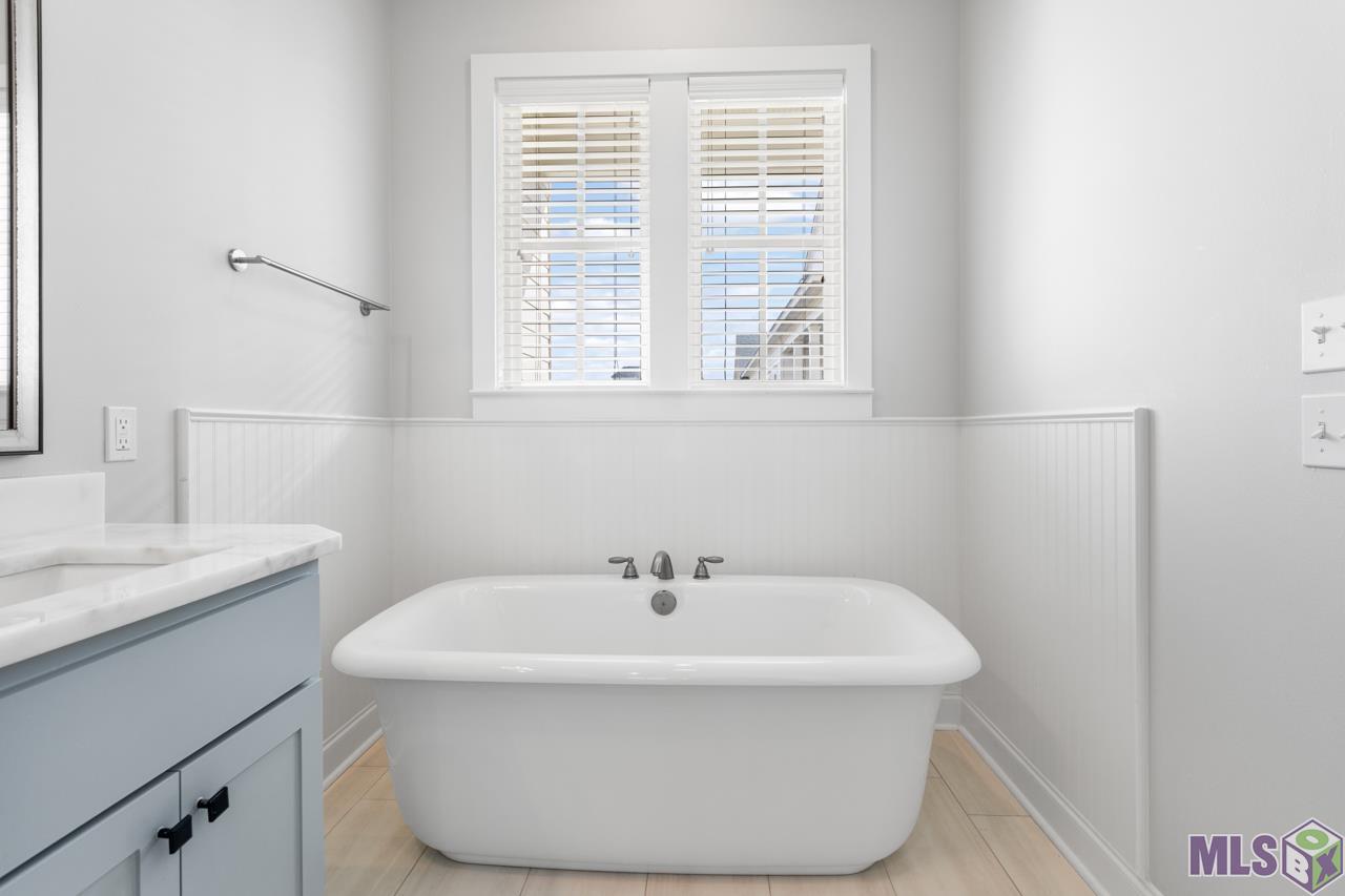 2048 Perennial Lane Baton Rouge, LA 70810 - Photo 10 of 13