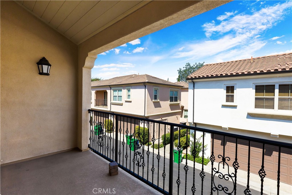 10 Nature Irvine, CA 92620 - Photo 19 of 27 a view of a house with a balcony