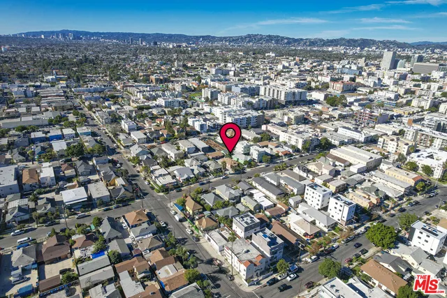 $1,290,000 | 1139 South Kingsley Drive, Los Angeles, CA 90006