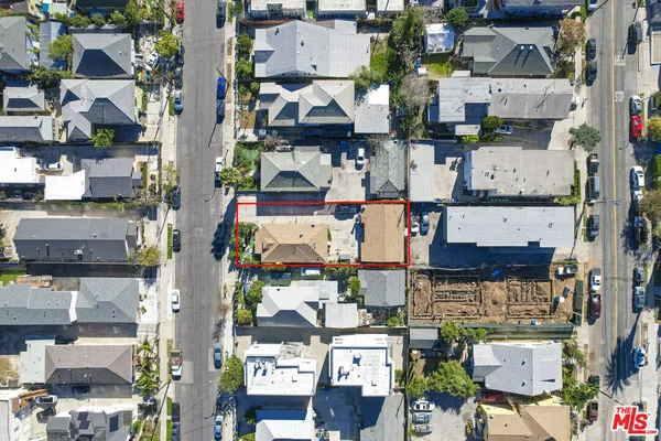 an aerial view of multiple house