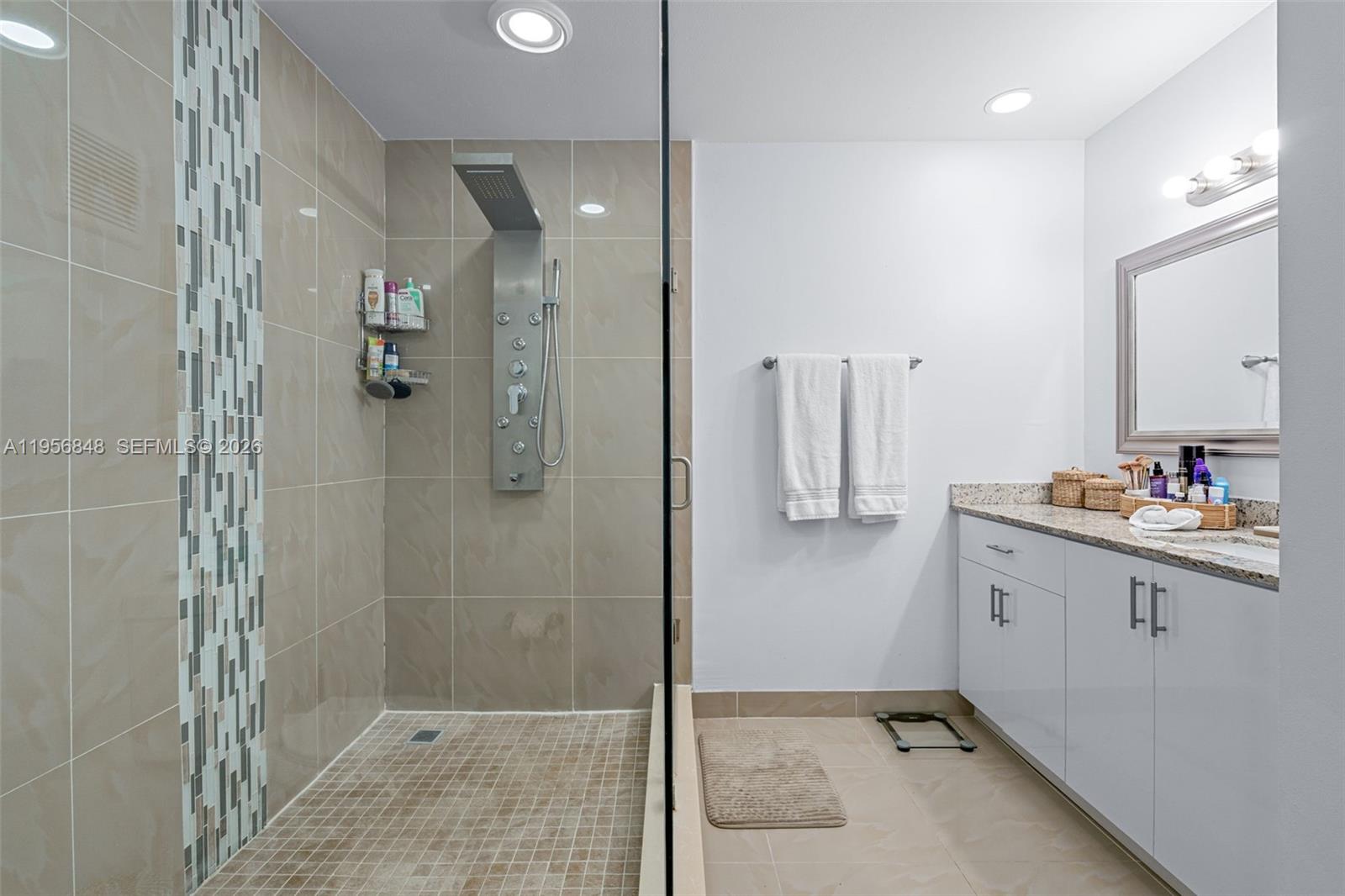 6554 Southwest 114th Place, Unit E74 Miami, FL 33173 - Photo 34 of 51