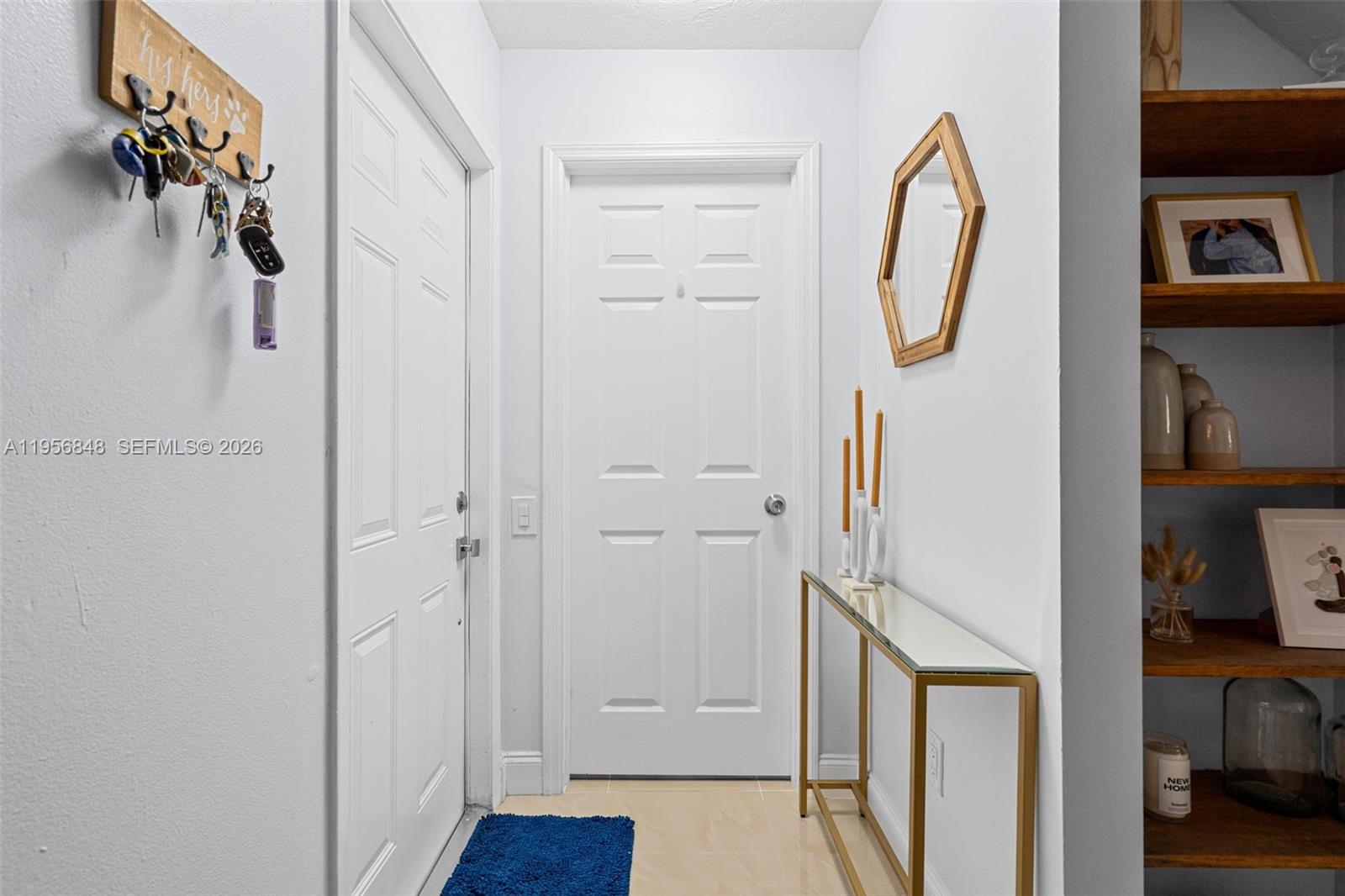 6554 Southwest 114th Place, Unit E74 Miami, FL 33173 - Photo 8 of 51 Foyer