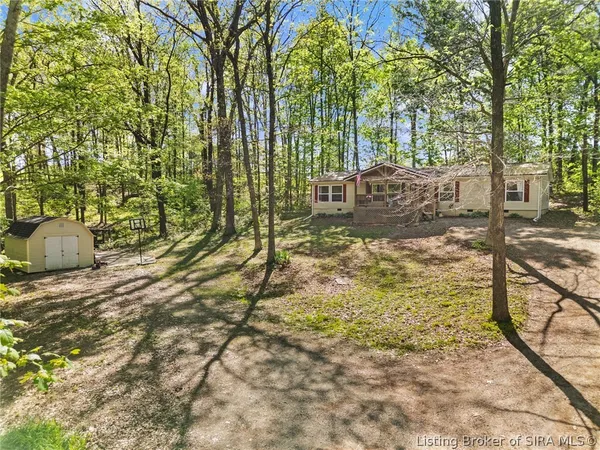 $274,900 | 465 South Whiskey Run Ranch Road, Milltown, IN 47145