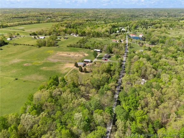 $274,900 | 465 South Whiskey Run Ranch Road, Milltown, IN 47145
