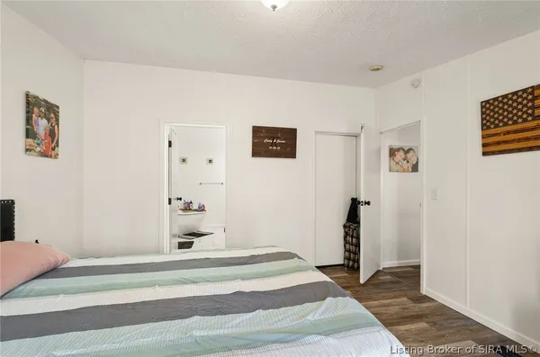 $279,900 | 465 South Whiskey Run Ranch Road, Milltown, IN 47145