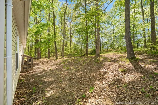 $274,900 | 465 South Whiskey Run Ranch Road, Milltown, IN 47145