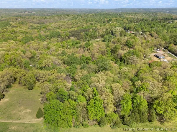 $274,900 | 465 South Whiskey Run Ranch Road, Milltown, IN 47145