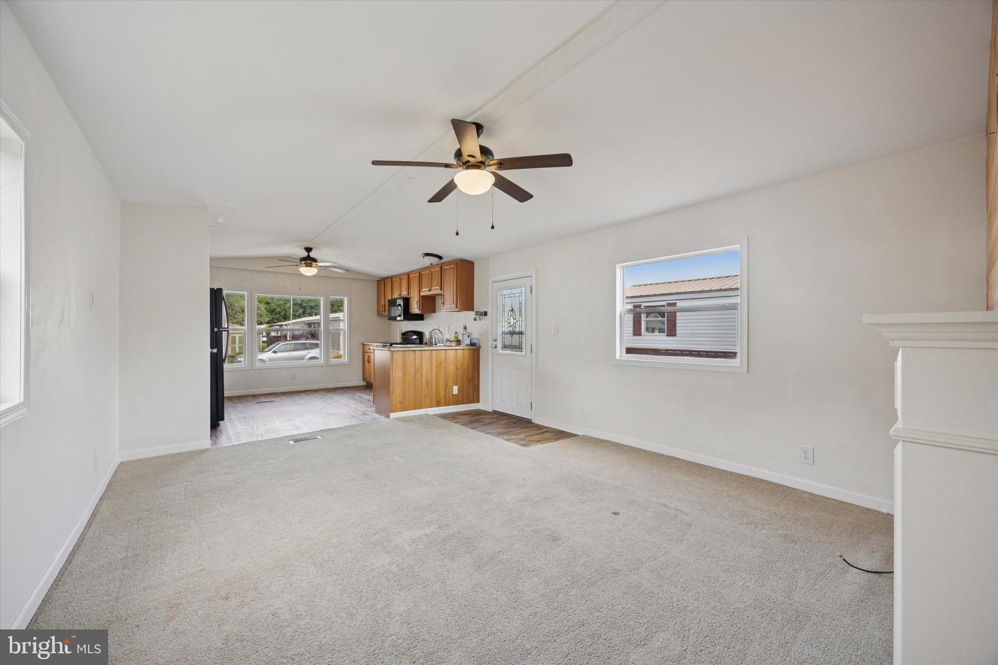 326 Delta Road Wilmington, DE 19810 - Photo 9 of 17 a view of a livingroom with a workspace