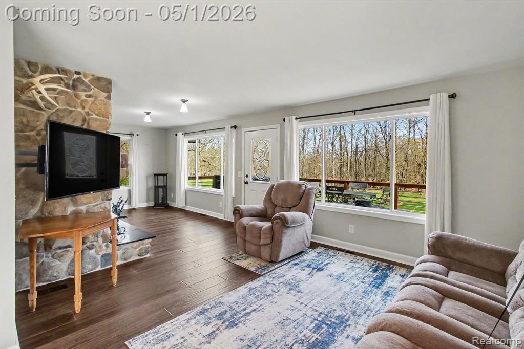 6225 West Lovejoy Road Fowlerville, MI 48836 - Photo 7 of 35
