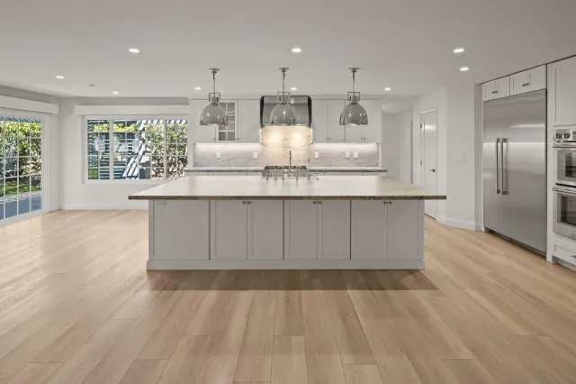 $8,975 | 8590 Cliffridge Avenue, La Jolla, CA 92037