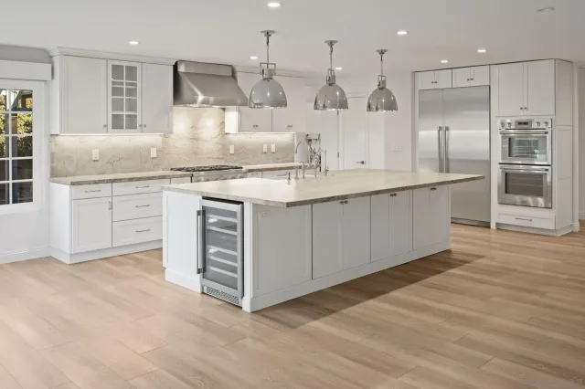 $8,975 | 8590 Cliffridge Avenue, La Jolla, CA 92037