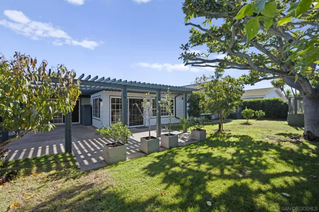 $8,975 | 8590 Cliffridge Avenue, La Jolla, CA 92037