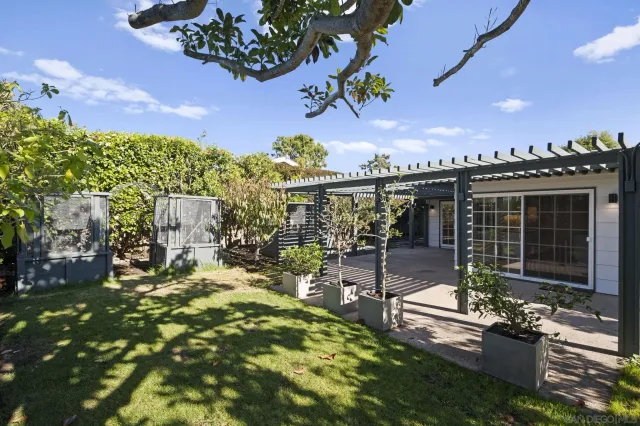 $8,975 | 8590 Cliffridge Avenue, La Jolla, CA 92037