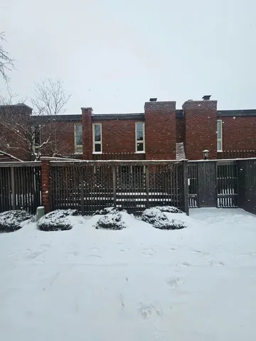 $250,000 | 3513 37th Avenue Northeast, St. Anthony, MN 55421