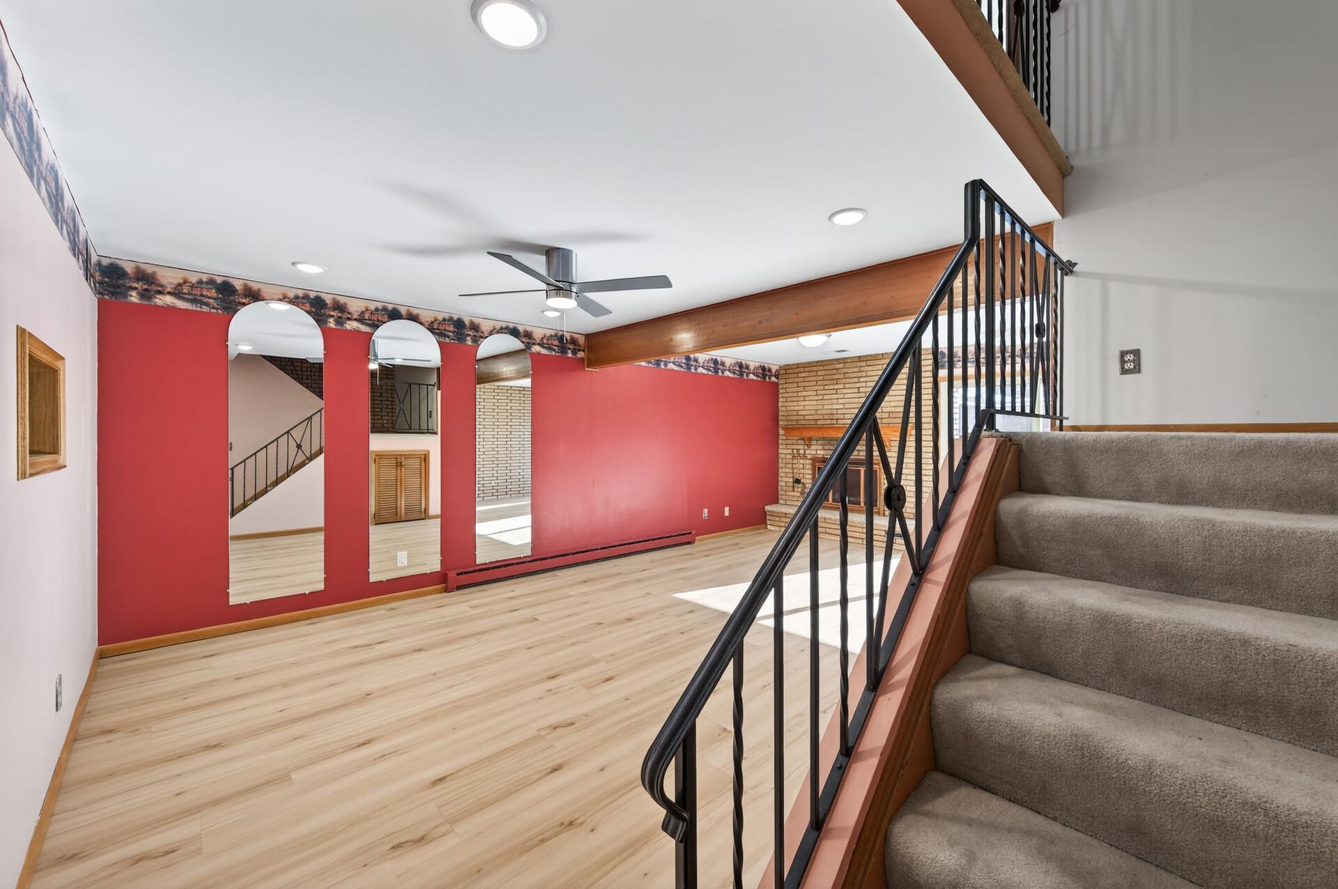 3513 37th Avenue Northeast St. Anthony, MN 55421 - Photo 3 of 37