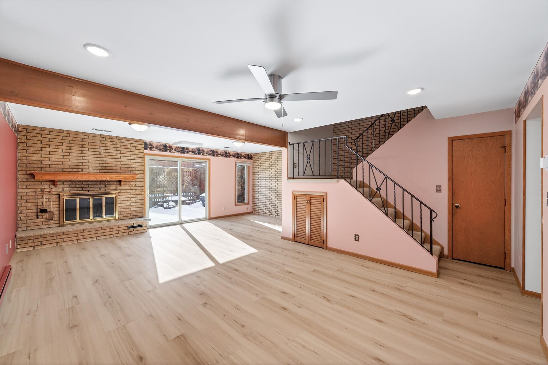 3513 37th Avenue Northeast St. Anthony, MN 55421 - Photo 4 of 37