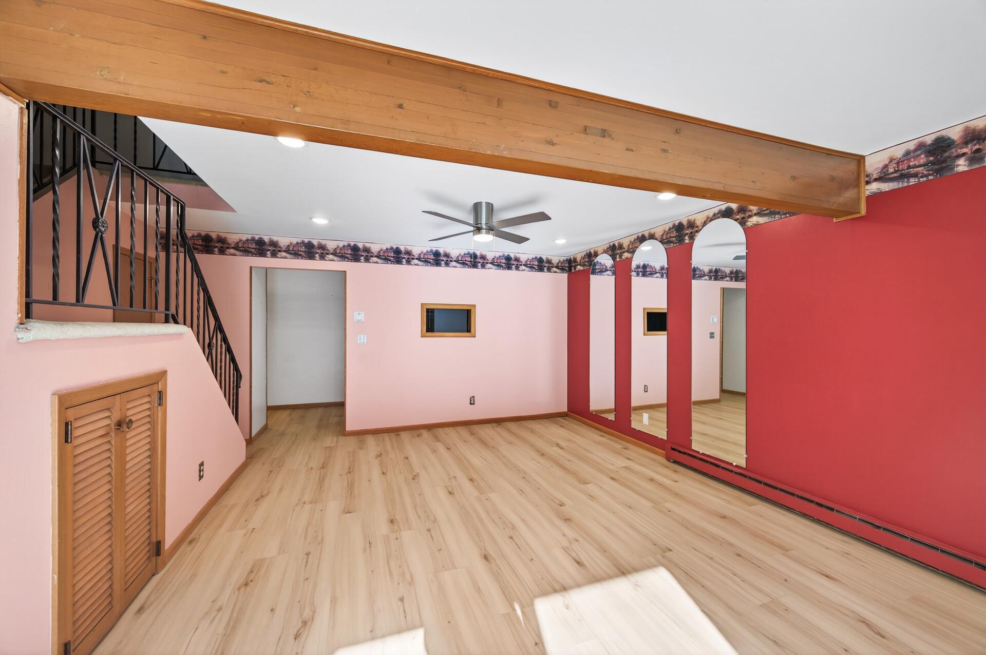 3513 37th Avenue Northeast St. Anthony, MN 55421 - Photo 6 of 37