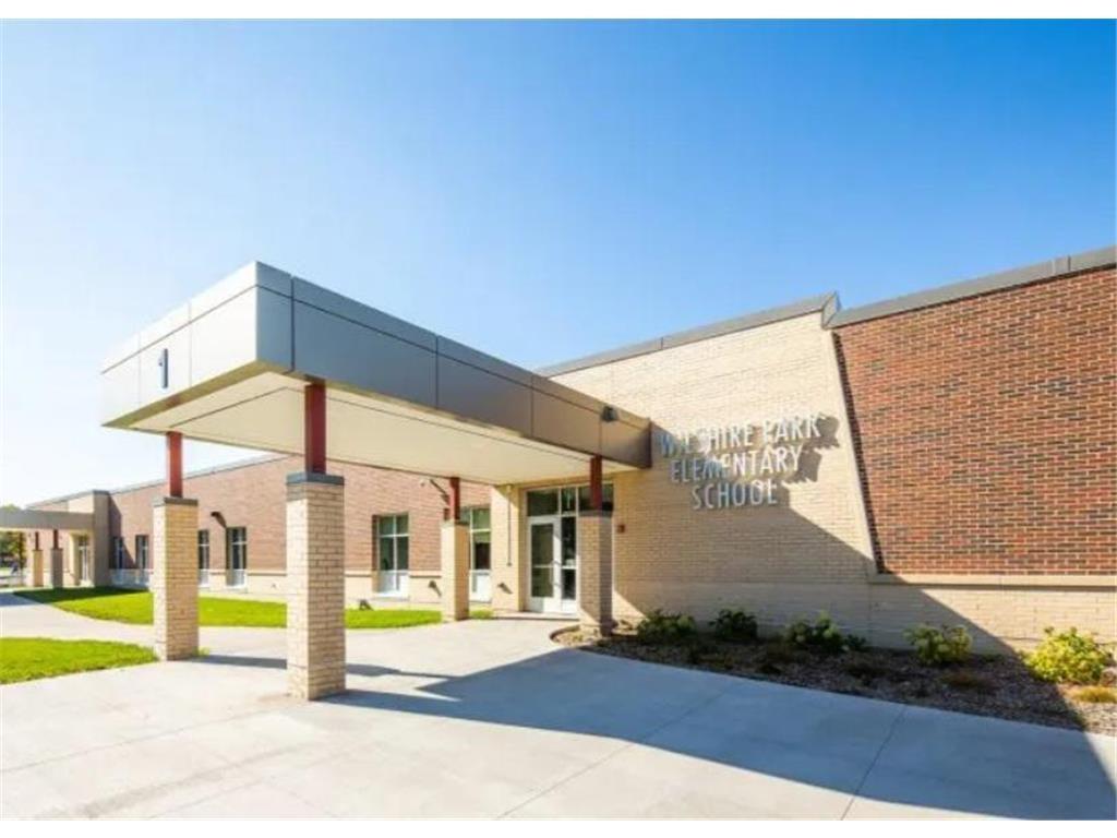 3513 37th Avenue Northeast St. Anthony, MN 55421 - Photo 7 of 7