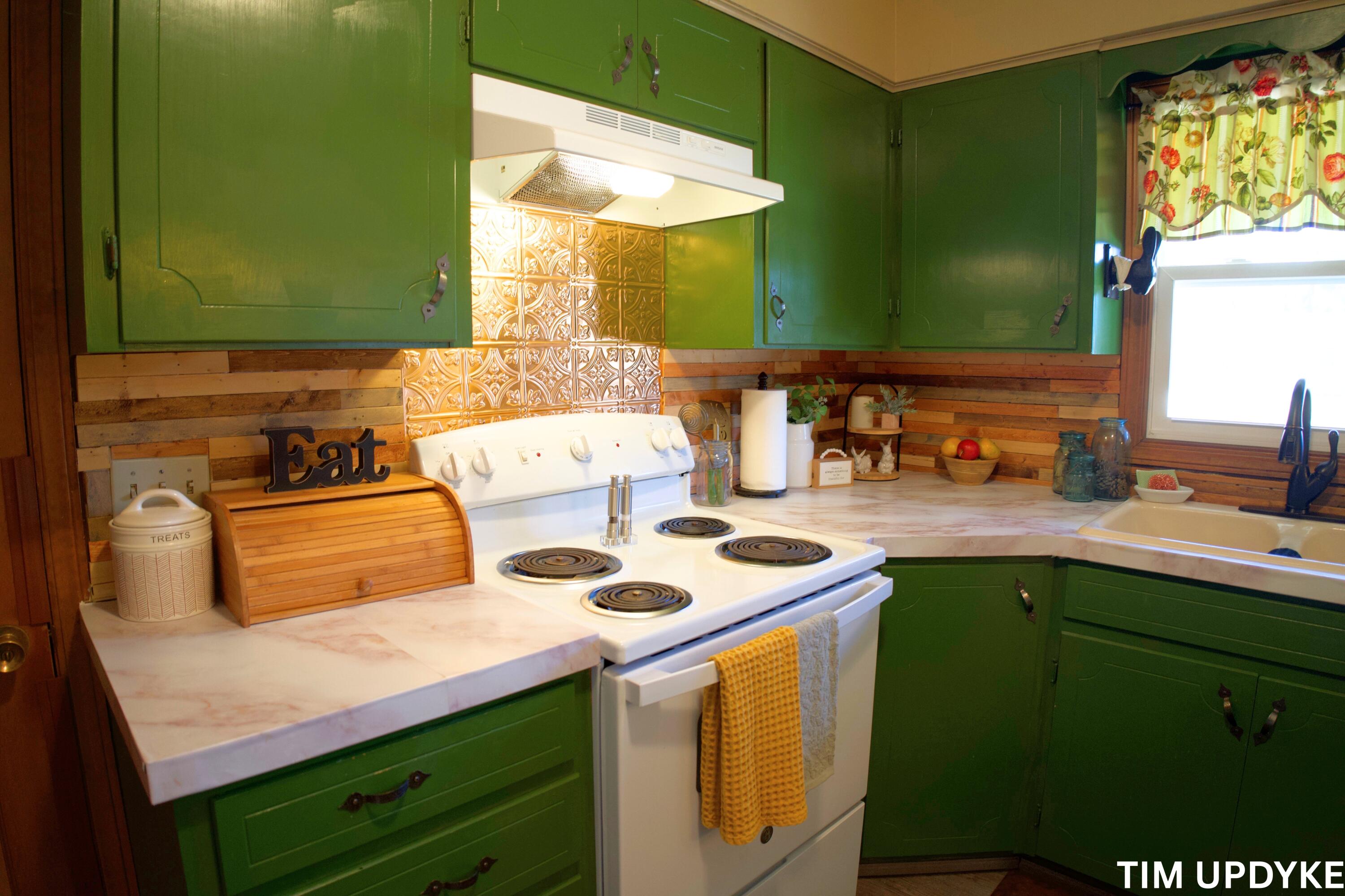 1065 Horton Road Muskegon, MI 49445 - Photo 11 of 42 11