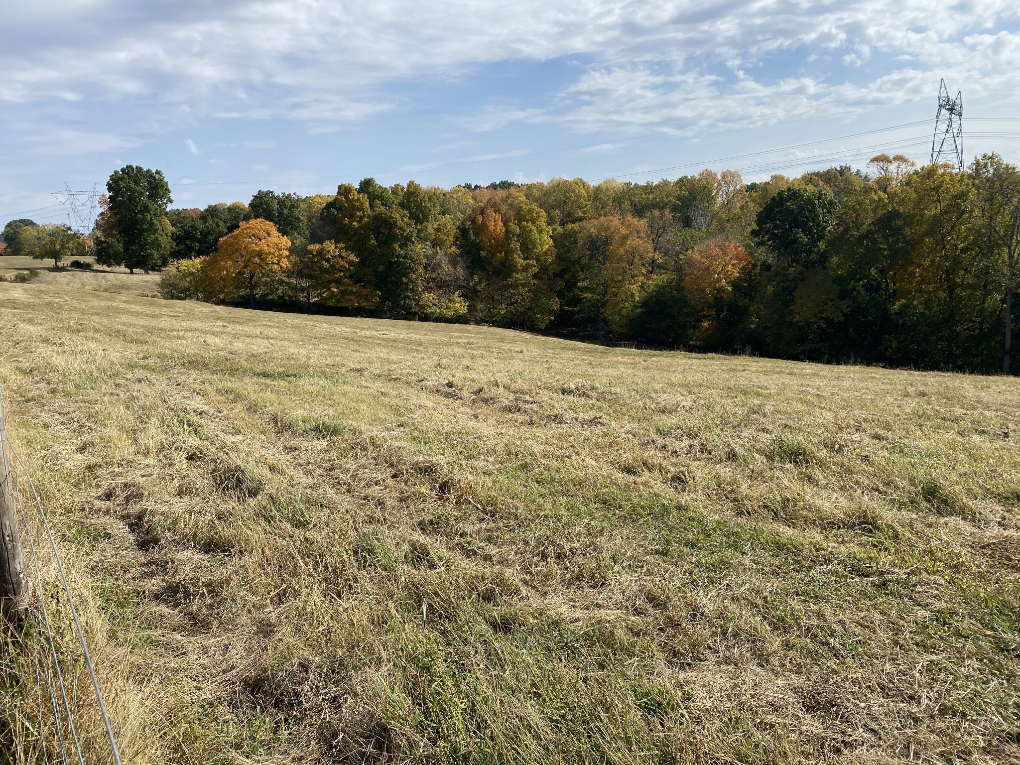 13 Hickory Point Road Clarksville, TN 37043 - Photo 11 of 14 a view of ocean view with beach