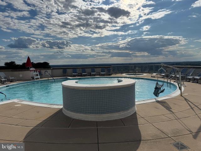 5750 Bou Avenue, Unit 1106 North Bethesda, MD 20852 - Photo 32 of 54 Hot Tub and Pool