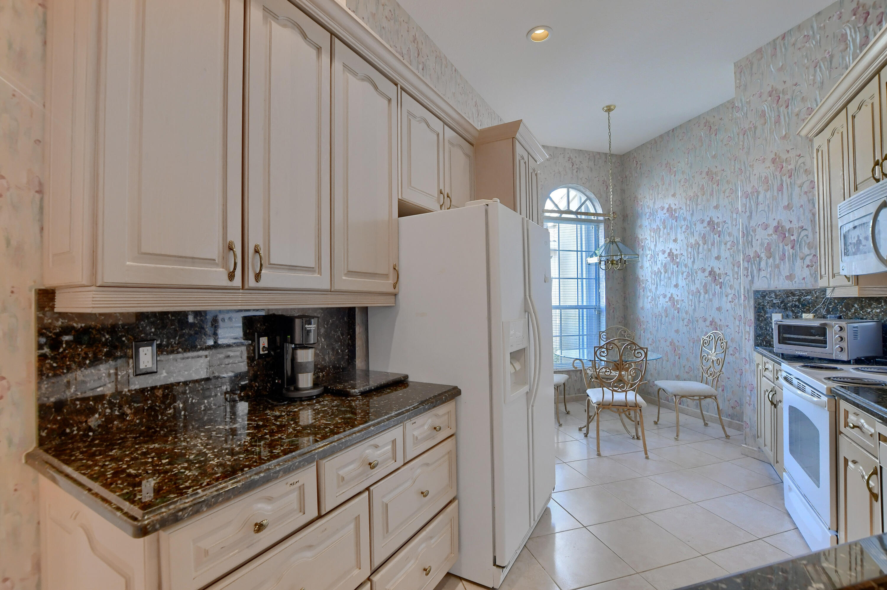 6454 Brava Way Boca Raton, FL 33433 - Photo 16 of 43 43_ebf_6060-hdr(5)