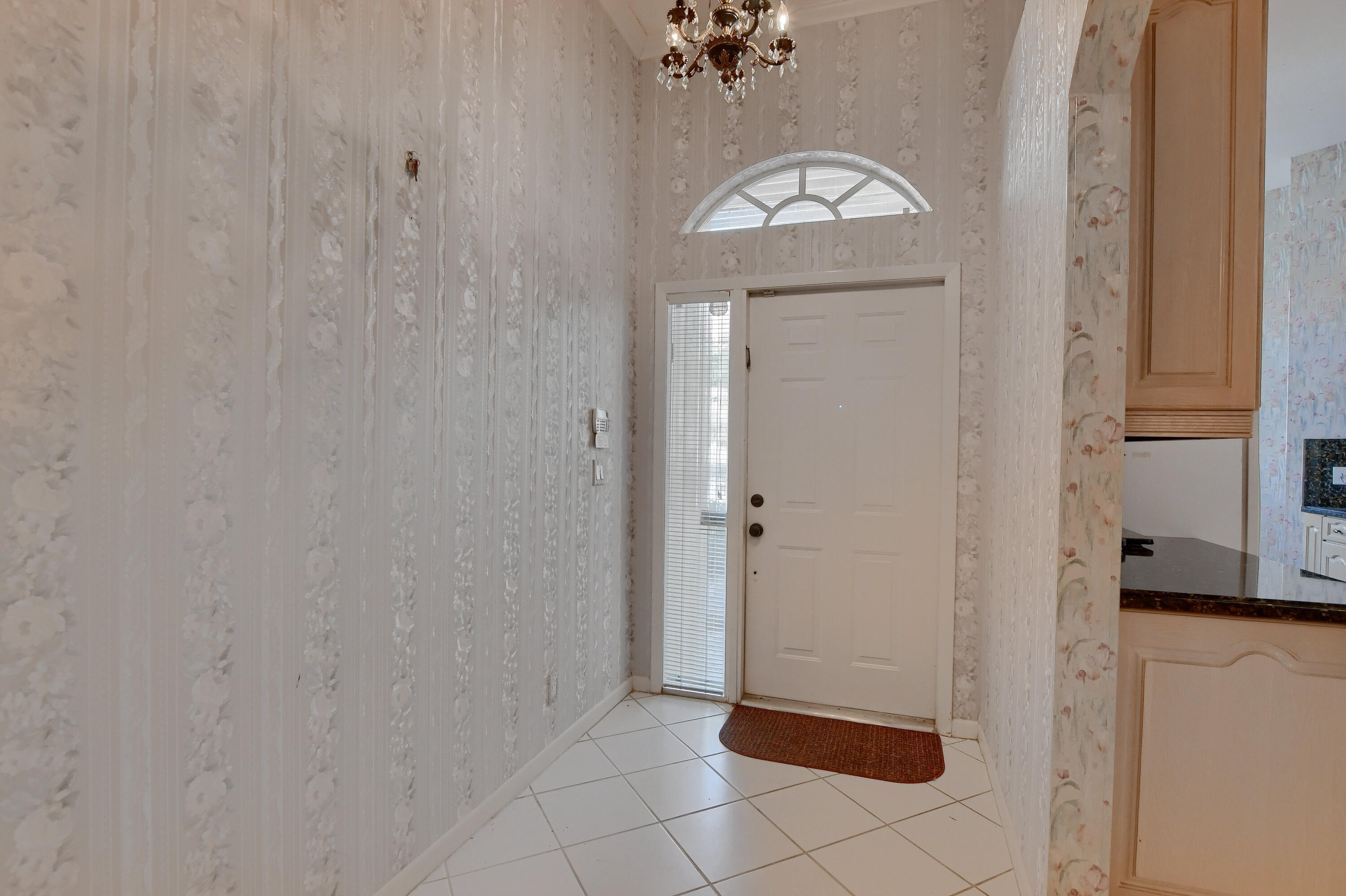 6454 Brava Way Boca Raton, FL 33433 - Photo 5 of 43 38_ebf_6035-hdr(5)