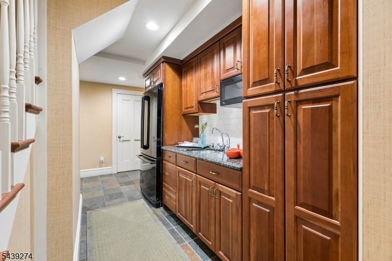 230 Springfield Avenue Summit, NJ 07901 - Photo 38 of 49