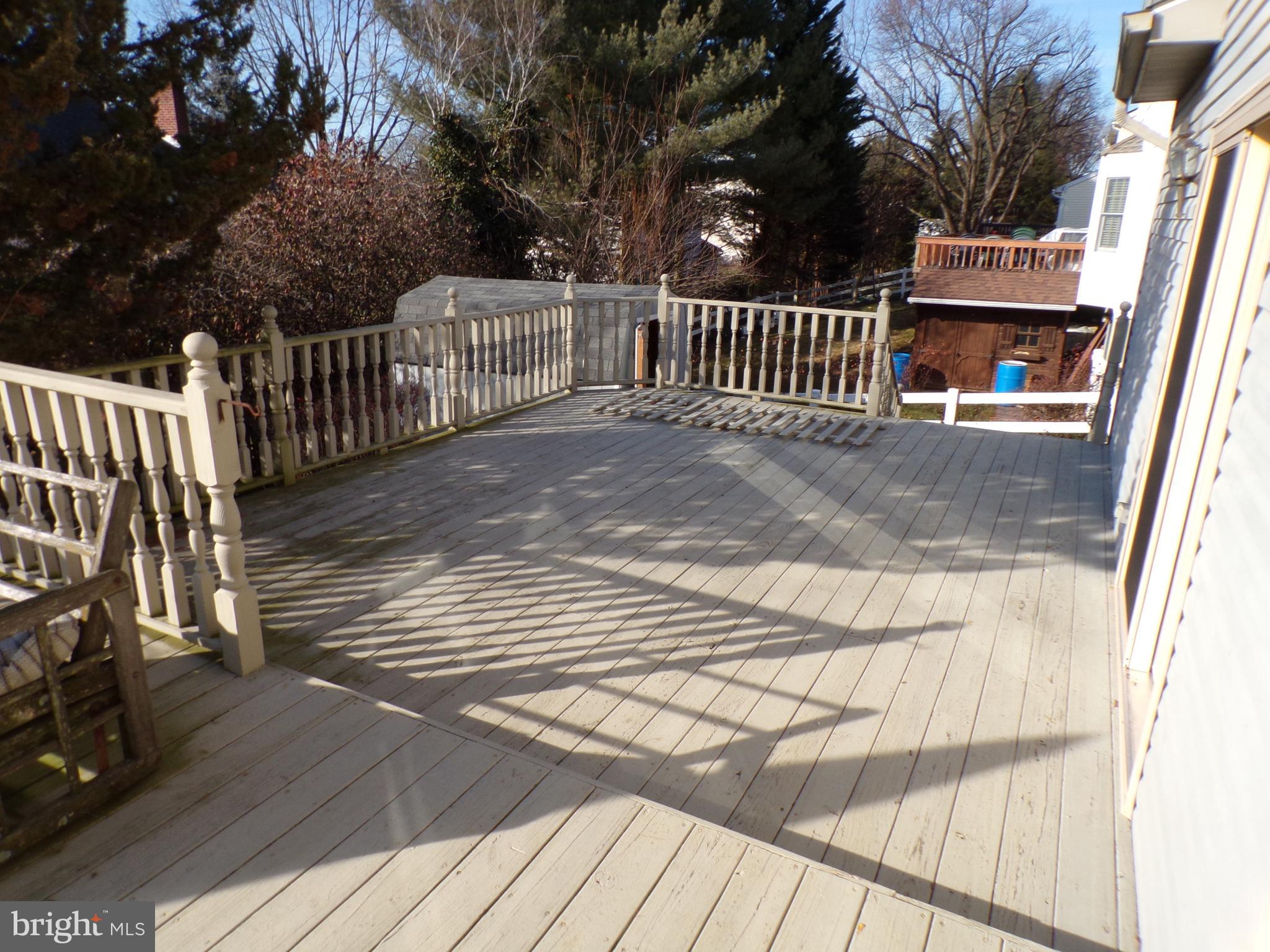 1041 Dallas Road Reading, PA 19605 - Photo 18 of 20 Gallery Image 18