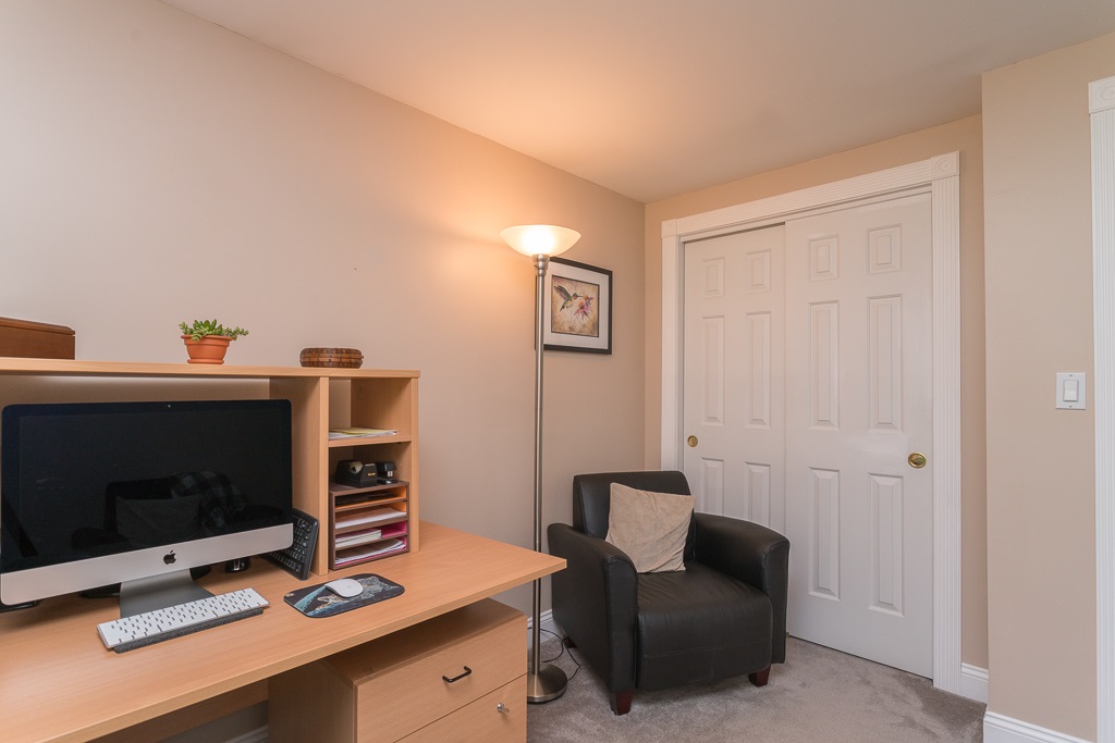657 4th Range Road Pembroke, NH 03275 - Photo 17 of 35 Gallery Image 17