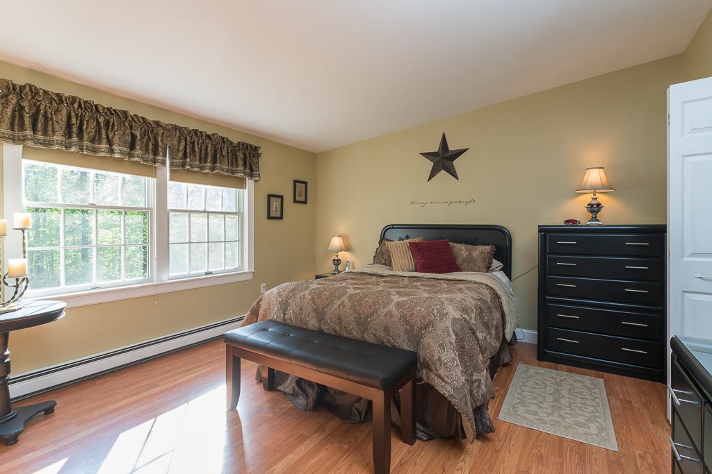 657 4th Range Road Pembroke, NH 03275 - Photo 10 of 35 Gallery Image 10