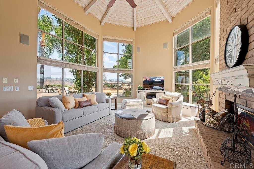 4489 Fallsbrae Road Fallbrook, CA 92028 - Photo 16 of 53