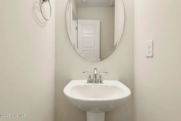 $329,706 | 21 East Emily Gardens Drive, Selma, NC 27576