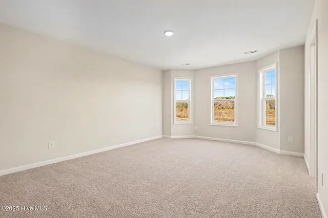 $329,706 | 21 East Emily Gardens Drive, Selma, NC 27576