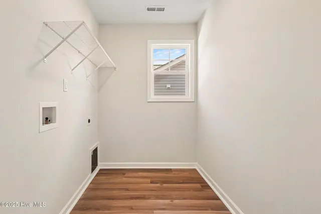 $329,706 | 21 East Emily Gardens Drive, Selma, NC 27576