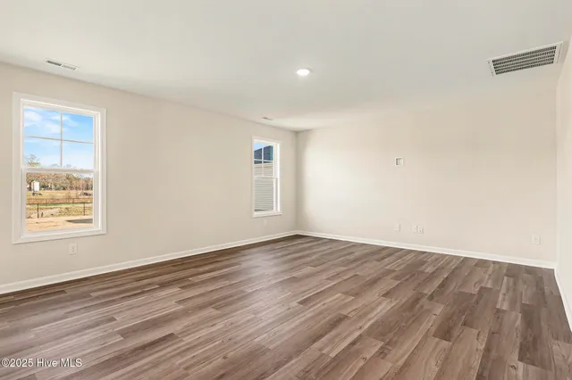 $329,706 | 21 East Emily Gardens Drive, Selma, NC 27576