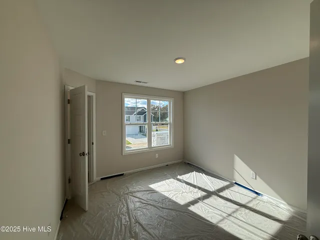 $329,706 | 21 East Emily Gardens Drive, Selma, NC 27576