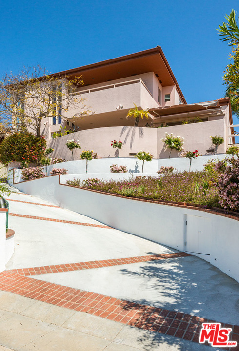 905 Berkeley Street Santa Monica, CA 90403 - Photo 20 of 21