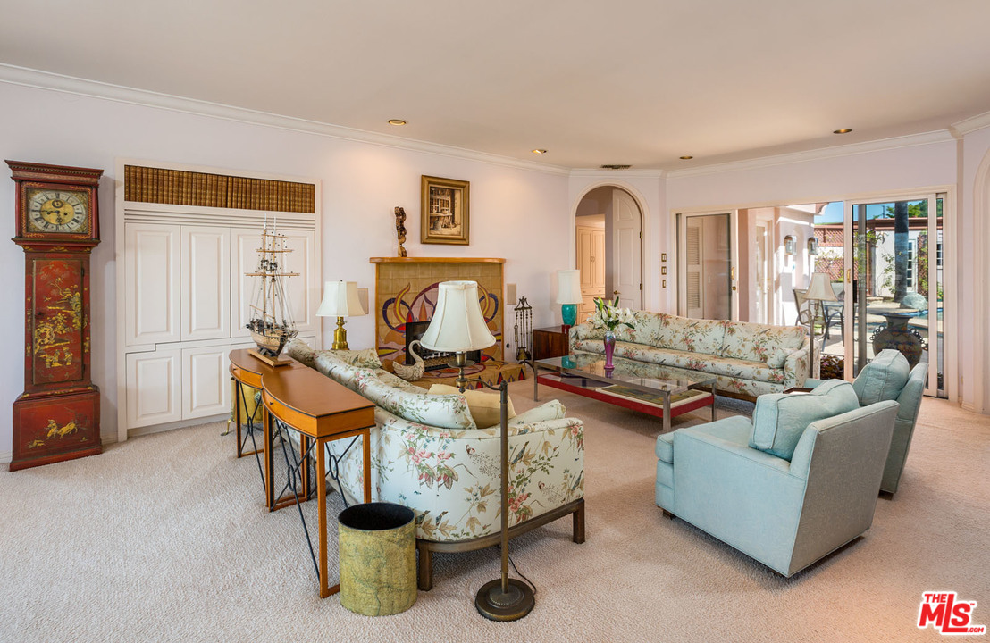 905 Berkeley Street Santa Monica, CA 90403 - Photo 7 of 21