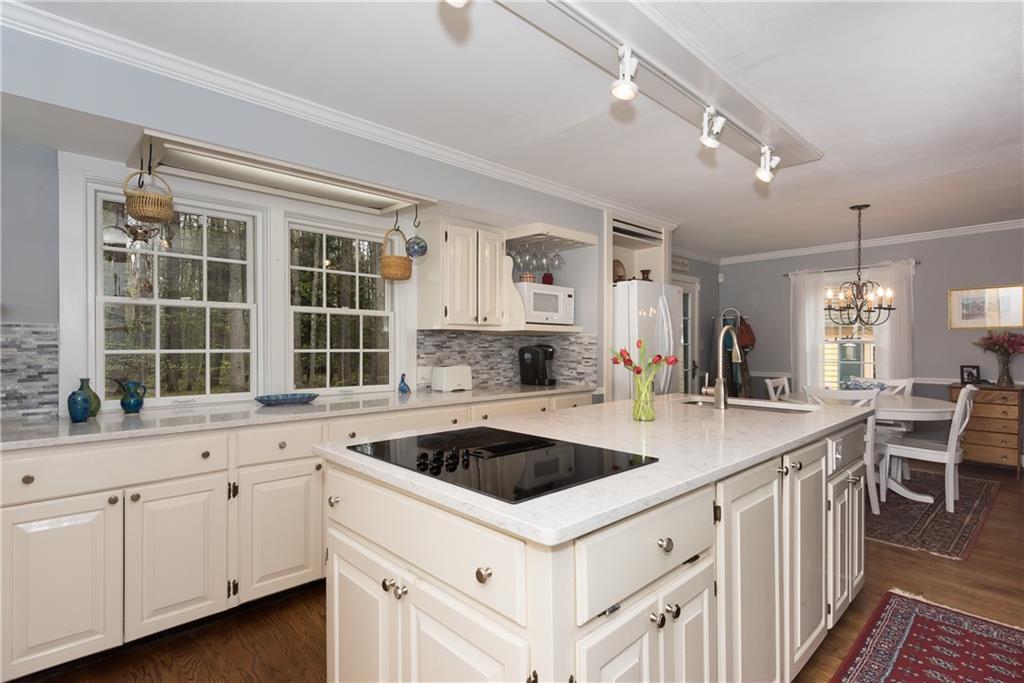 261 Oldfields Road South Berwick, ME 03908 - Photo 8 of 25 Photo
