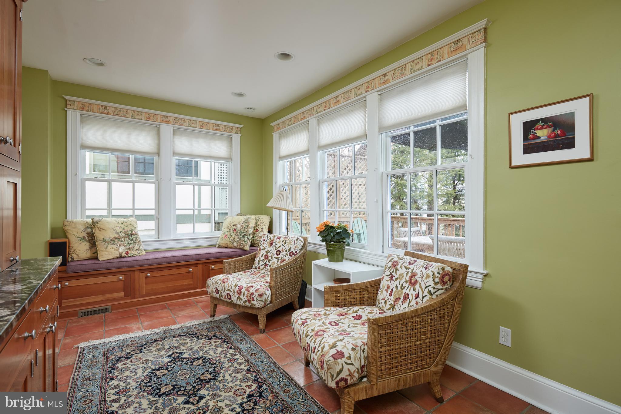 4327 Reno Road Northwest Washington, DC 20008 - Photo 11 of 29 Sunroom