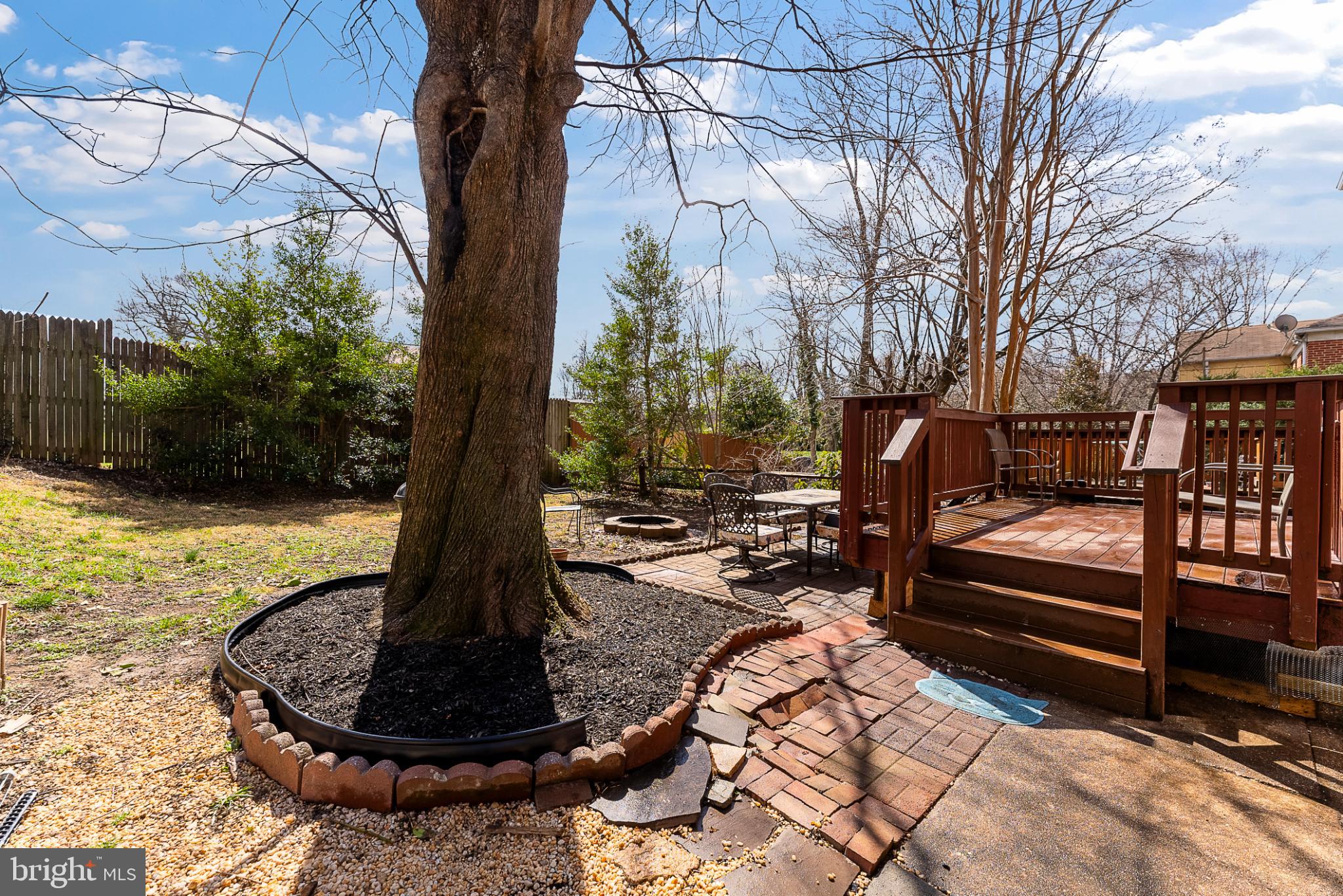 633 Walker Avenue Baltimore, MD 21212 - Photo 16 of 27 a view of a backyard with sitting area