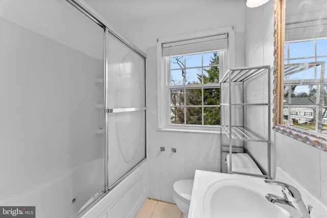 $2,499 | 633 Walker Avenue, Baltimore, MD 21212