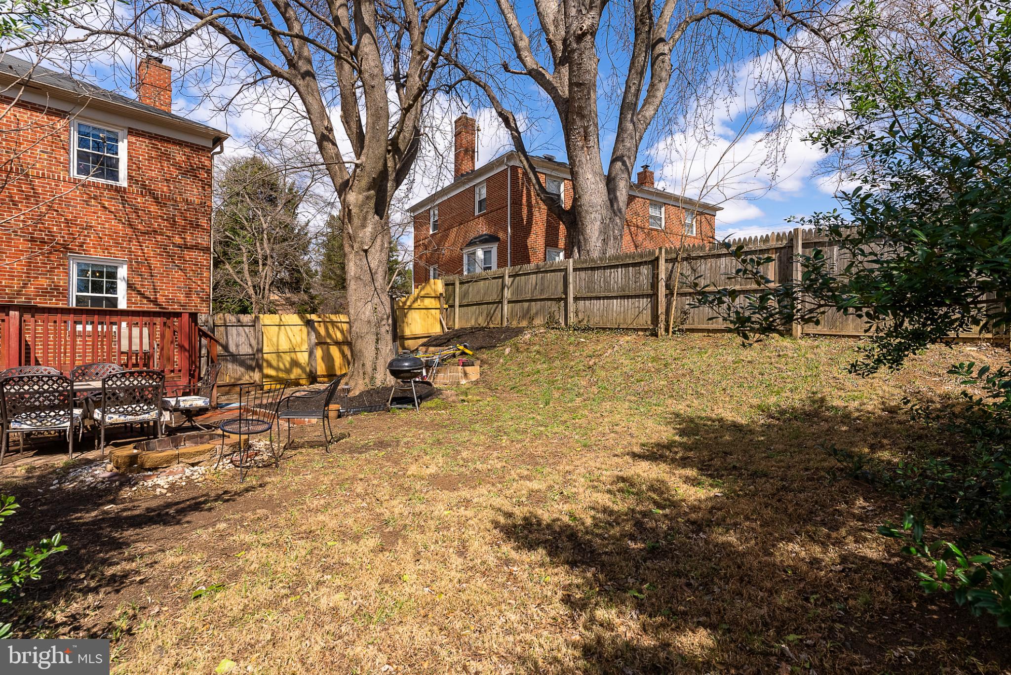 633 Walker Avenue Baltimore, MD 21212 - Photo 4 of 27 a view of a yard covered in snow