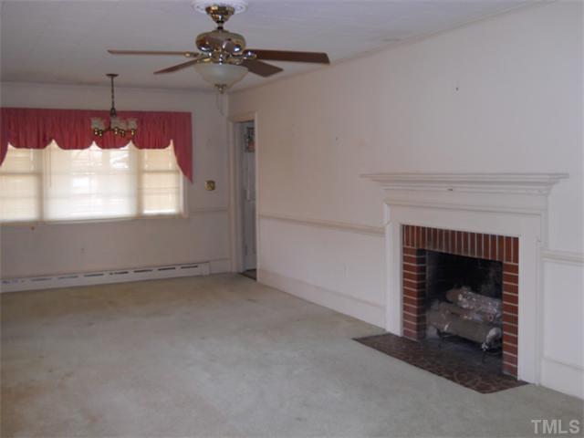 444 South Raleigh Street Angier, NC 27501 - Photo 4 of 4 Gallery Image 4